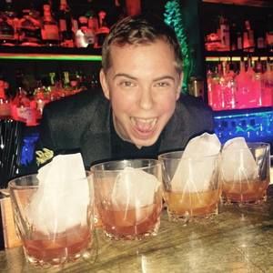 Meet your Posher, Nicholas